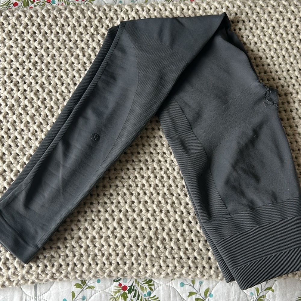 Gray Lululemon Leggings